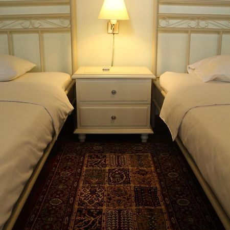 ג'קרטה Bed And Breakfast Tomang חדר תמונה