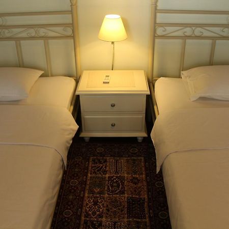 ג'קרטה Bed And Breakfast Tomang מראה חיצוני תמונה
