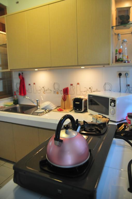 ג'קרטה Bed And Breakfast Tomang מראה חיצוני תמונה